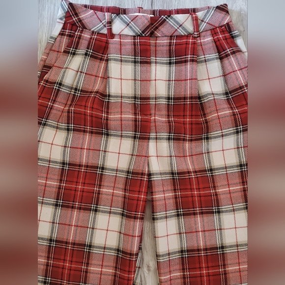 H&M Red & White Plaid High Rise Pleated Front Tweed Trousers Pants Size 4 - Picture 2 of 10